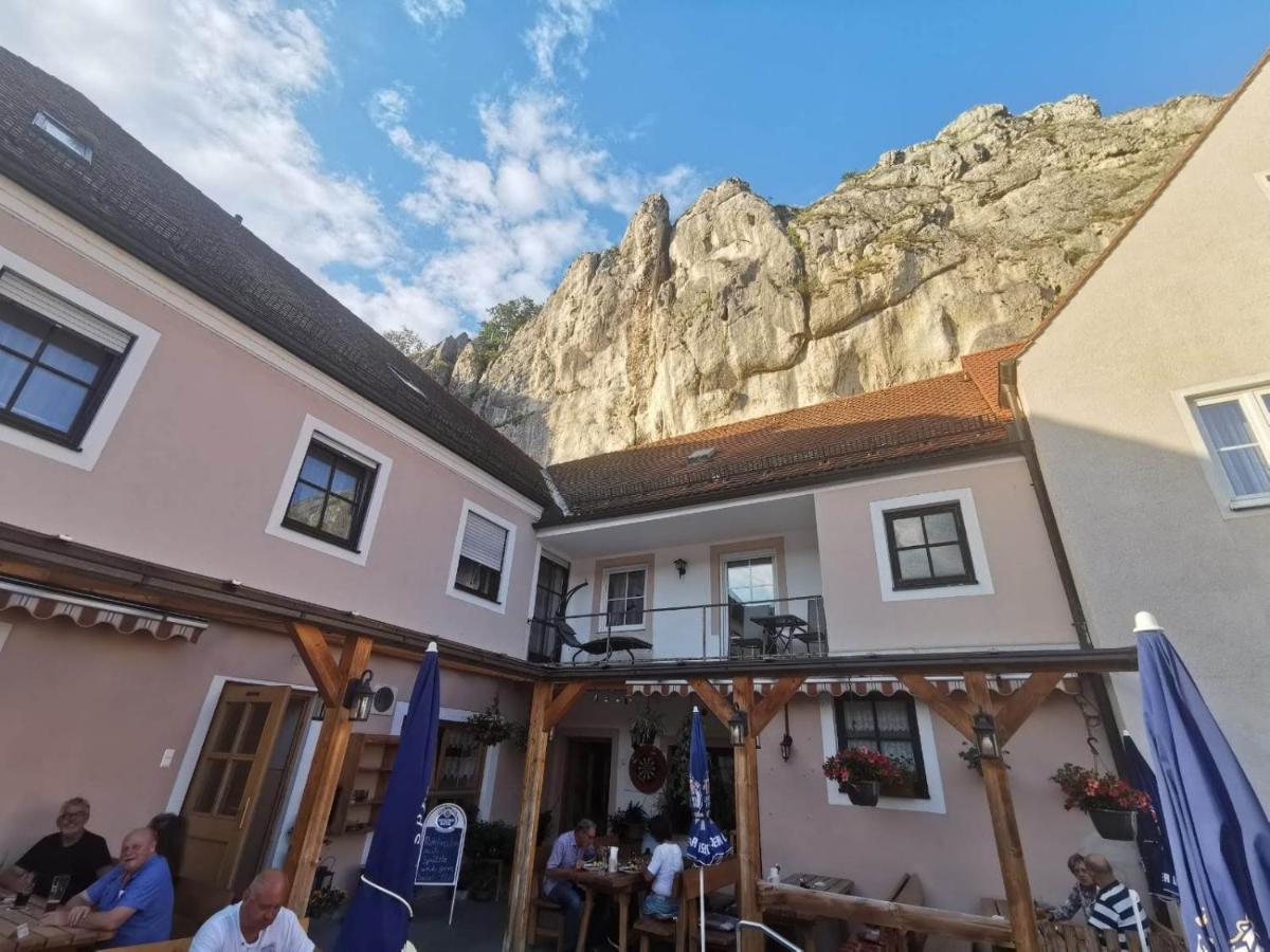 Gasthaus Felsenwastl Essing Εξωτερικό φωτογραφία